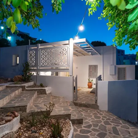 Above Chill Out Bungalow - Adult Only *