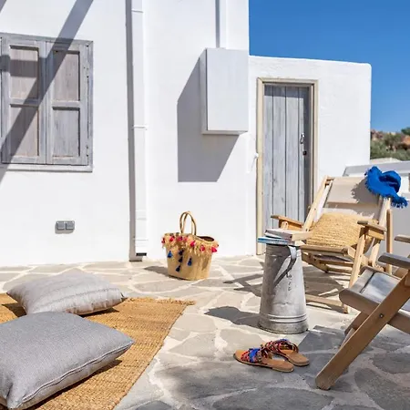 Above Chill Out Bungalow - Adult Only Lodge *