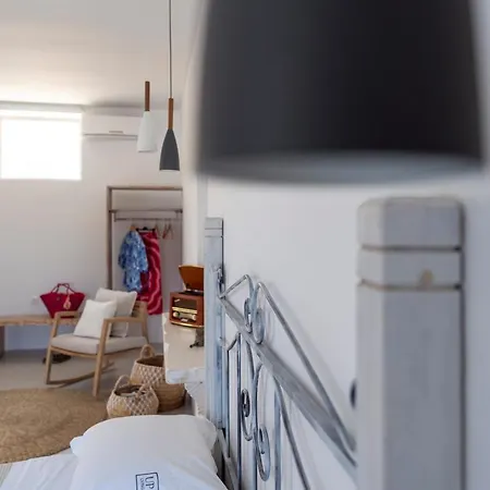 Above Chill Out Bungalow - Adult Only אכסניה